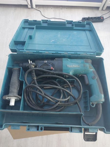 перфоратор сетевой Makita HR2450 в Иркутск