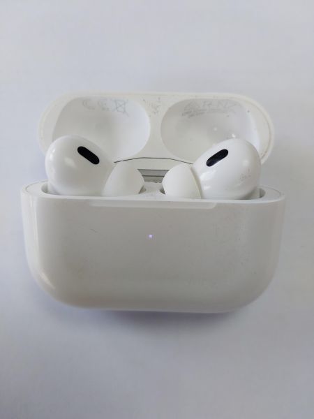 беспроводные наушники Apple AirPods Pro 2 (A3047, A3048, A3049) в Иркутск