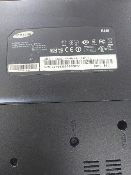 ноутбук Samsung NP-R440-JU01RU в Иркутск