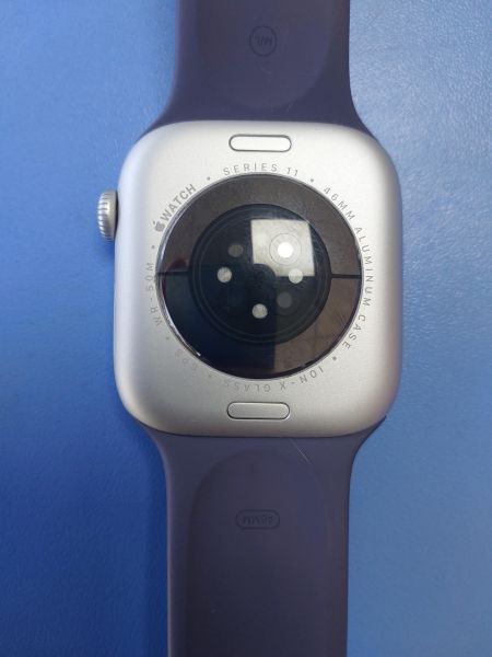 умные часы и браслеты Apple Watch Series 11 46mm (A3333) с СЗУ в Иркутск