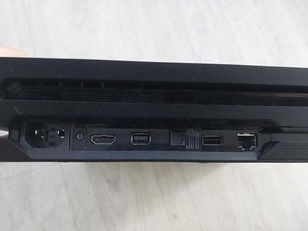 игровая приставка Sony PlayStation 4 Pro 1TB (CUH-7008B) в Иркутск