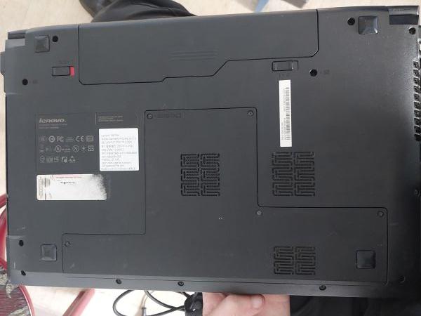 ноутбук Lenovo IdeaPad B570e 59335395 (i5-2540M, 8GB RAM, 256GB SSD) в Иркутск