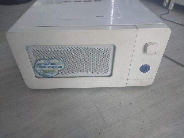микроволновая печь (свч) Daewoo KOR-5A07W в Иркутск
