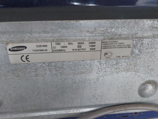 микроволновая печь (свч) Samsung CE2874NR в Иркутск