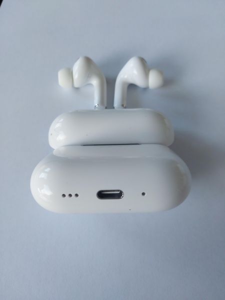 беспроводные наушники Apple AirPods Pro 3 (A3063, A3064, A3065) в Иркутск