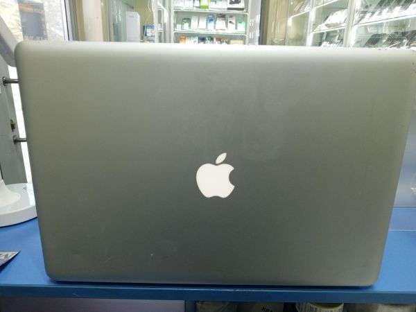 Купить Apple MacBook Pro 15 Early 2011 (A1286) (120 GB) в Иркутск за 13999 руб.