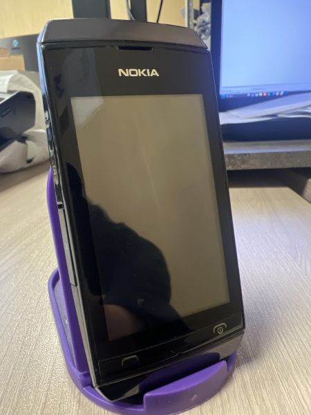Купить Nokia 305 Asha (RM-766) Duos в Иркутск за 199 руб.