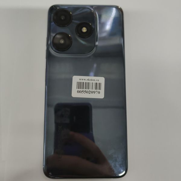 Купить TECNO Spark 10c 4/64GB (KI5m) Duos в Новосибирск за 4399 руб.