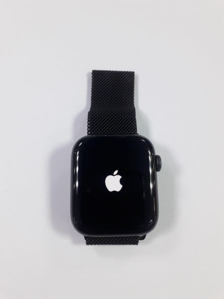 Купить Apple Watch SE 44mm (A2352) с СЗУ в Саянск за 3400 руб.