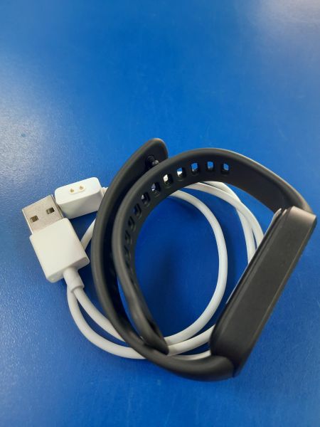 Купить Xiaomi Smart Band 9 active (M2435B1) с СЗУ в Саянск за 1500 руб.