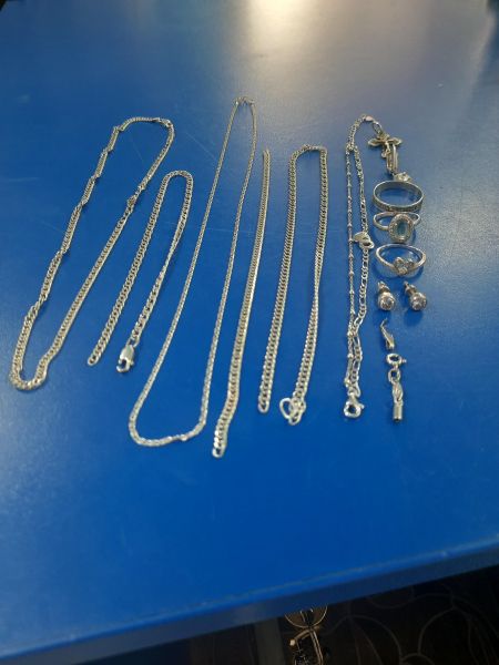 Купить Лом (Горсть) серебро 925 35,21g, вес изделия 35.21g в Саянск за 2450 руб.
