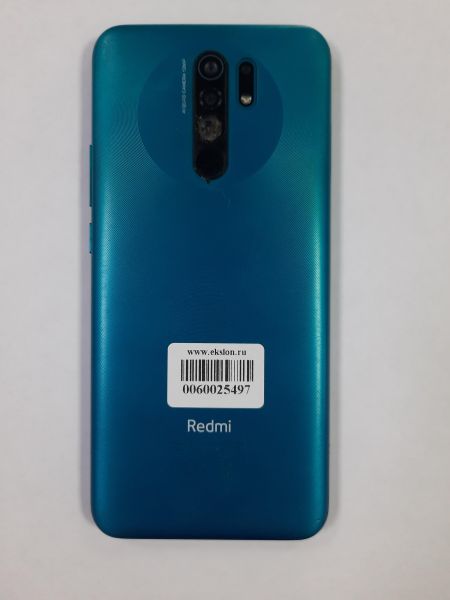 Купить Xiaomi Redmi 9 NFC 3/32GB (M2004J19AG) Duos в Зима за 2700 руб.
