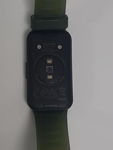Купить Huawei Band 8 (ASK-B19) с СЗУ в Саянск за 1000 руб.