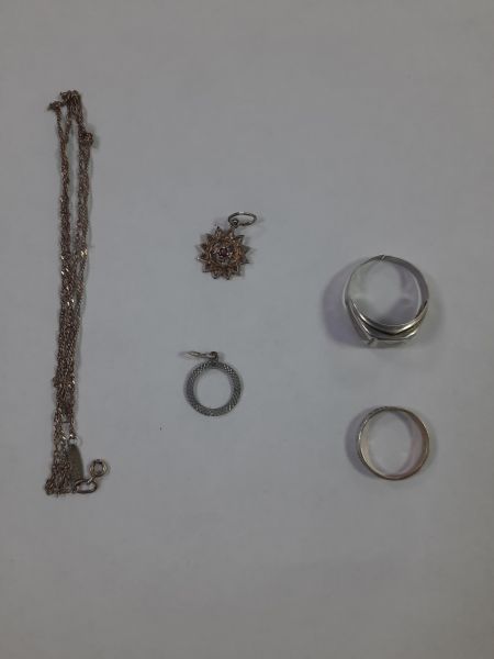 Купить Лом (Горсть) серебро 925 8,24g, вес изделия 8.25g в Саянск за 800 руб.
