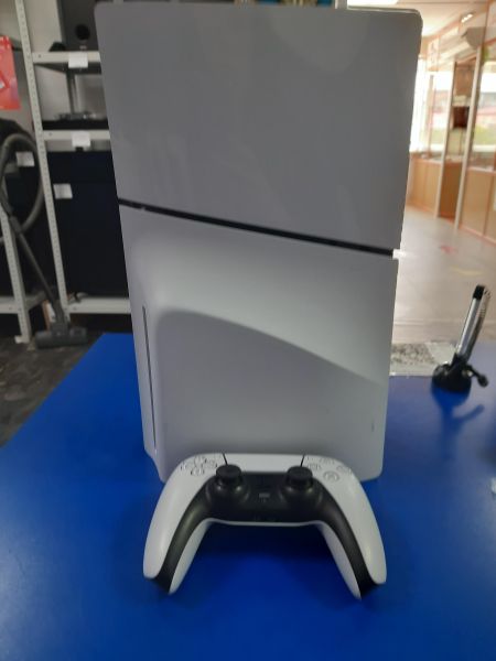 Купить Sony PlayStation 5 Slim 1TB (CFI-2000A) в Саянск за 36700 руб.