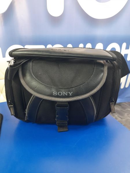 Купить Canon EOS 500D kit (DS126231) с СЗУ в Саянск за 6300 руб.