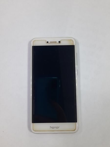 Купить Honor 8 Lite 4/32GB (PRA-TL10) Duos в Саянск за 600 руб.