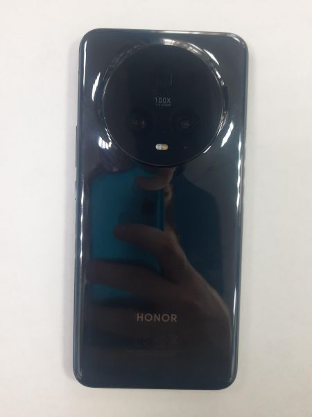 Купить Honor Magic 5 Pro 12/512GB (PGT-N19) Duos в Саянск за 25900 руб.