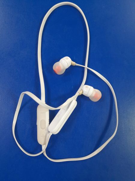 Купить JBL Tune 125BT (T125BT) в Саянск за 550 руб.