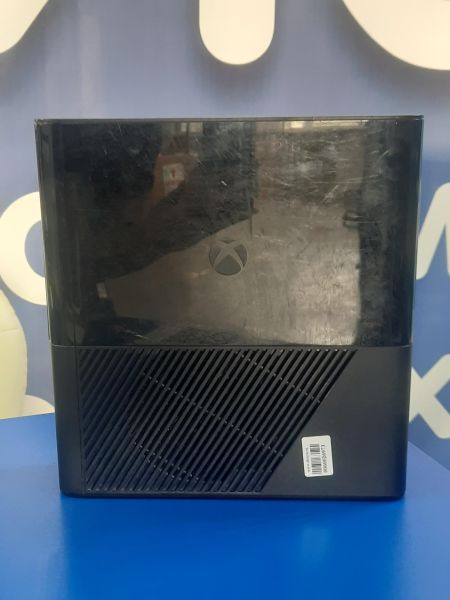 Купить Microsoft Xbox 360 E (1538) в Саянск за 4500 руб.
