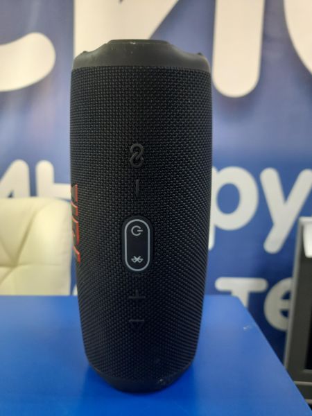 Купить JBL Charge 5 в Саянск за 5800 руб.