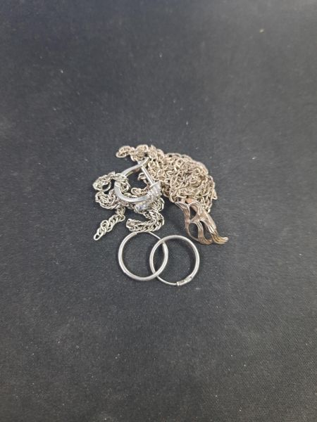 Купить Лом или горсть серебро 925 5,77g, вес изделия 5.77g в Саянск за 500 руб.