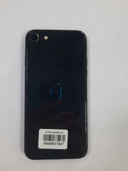 Купить Apple iPhone SE 2nd gen. 2020 64GB в Саянск за 6700 руб.