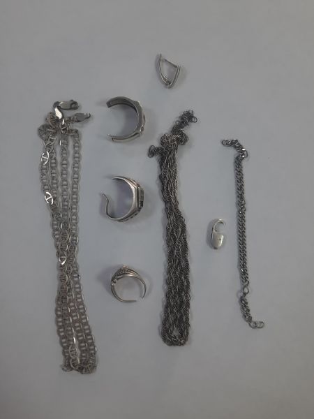 Купить Лом или горсть серебро 925 26,63g, вес изделия 26.78g в Саянск за 1950 руб.