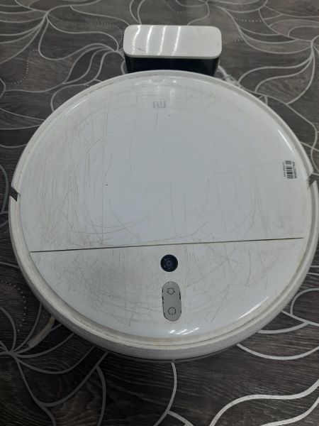 Купить Xiaomi Mi Robot Vacuum Mop (STYTJ01ZHM) с СЗУ в Саянск за 2400 руб.