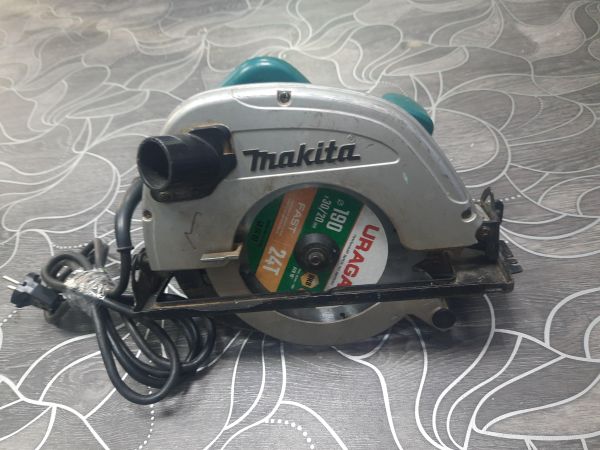 Купить Makita 5704R в Саянск за 3600 руб.