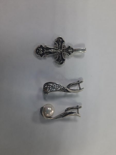 Купить Лом или горсть серебро 925 8,82g, вес изделия 11.7g в Саянск за 850 руб.