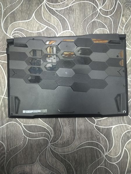 ноутбук MSI GF76 Katana 11UC-893XRU в Саянск