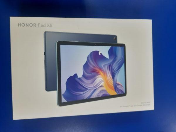 Купить Honor Pad X8 64GB (AGM3-AL09HN) (с SIM) в Саянск за 5800 руб.