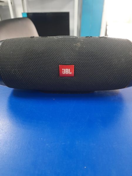 Купить JBL Charge 3 в Саянск за 2800 руб.