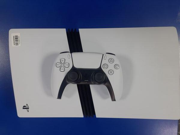 Купить Sony PlayStation 5 Pro 2TB (CFI-7000) в Саянск за 53700 руб.