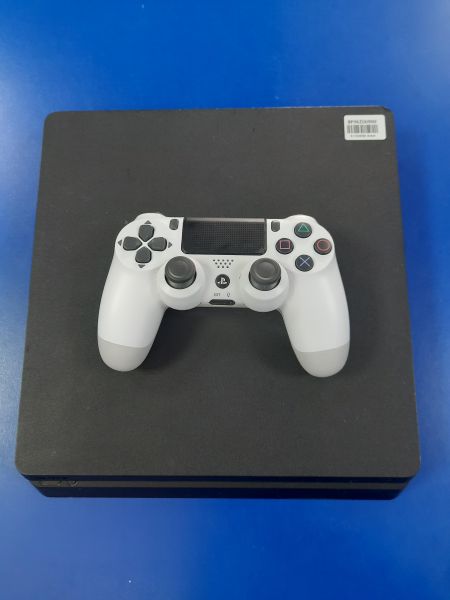 Купить Sony PlayStation 4 Slim 500GB (CUH-2008A) в Саянск за 14900 руб.