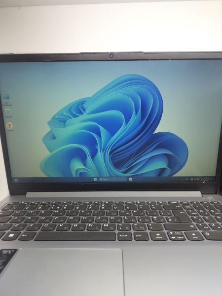 ноутбук Lenovo IdeaPad 1 15IGL7 82V700EMUE в Зима