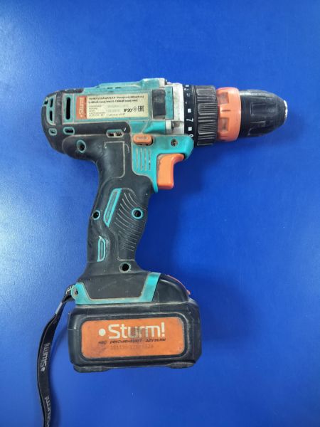 шуруповёрт аккумуляторный Sturm! CD3214LT с СЗУ в Саянск
