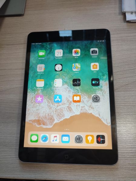 Купить Apple iPad mini 2 2013 128GB (A1489 ME856) (без SIM) в Шелехов за 5799 руб.