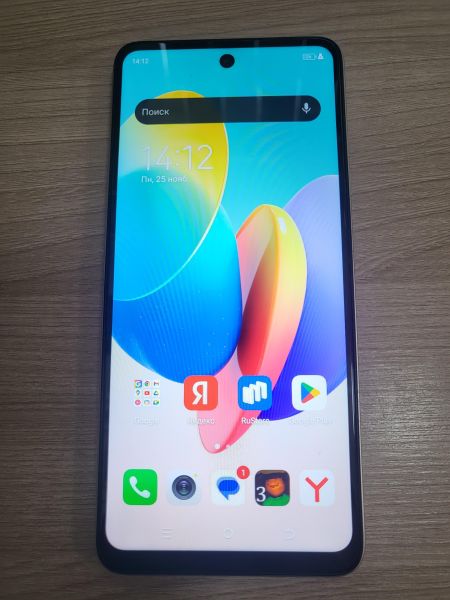 Купить TECNO Spark Go 2024 4/64GB (BG6) Duos в Улан-Удэ за 4699 руб.