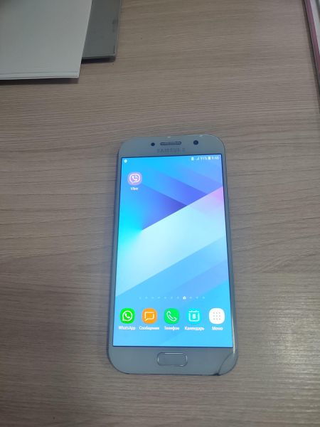 Купить Samsung Galaxy A5 2017 3/32GB (A520F) Duos в Шелехов за 2349 руб.