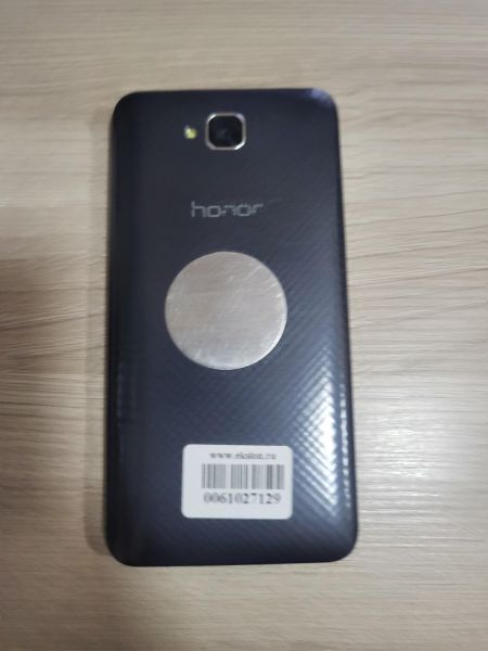 Купить Honor 4C Pro 2/16GB (TIT-L01) Duos в Шелехов за 1899 руб.