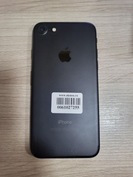 Купить Apple iPhone 7 128GB в Шелехов за 5799 руб.