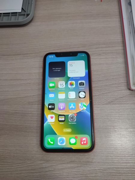 Купить Apple iPhone XR 64GB в Шелехов за 14099 руб.