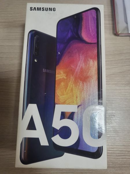 Купить Samsung Galaxy A50 2019 4/64GB (A505FN) Duos в Шелехов за 6999 руб.