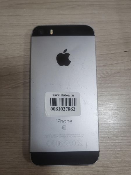 Купить Apple iPhone SE 1st gen. 2016 32GB в Шелехов за 3349 руб.