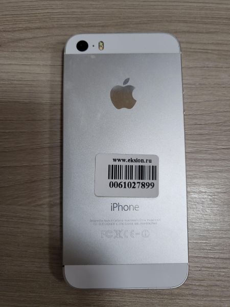 Купить Apple iPhone 5S 16GB в Шелехов за 1549 руб.