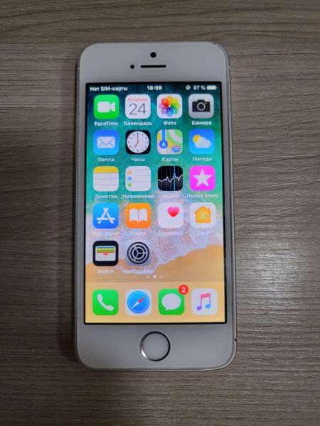 Купить Apple iPhone 5S 16GB в Шелехов за 1549 руб.