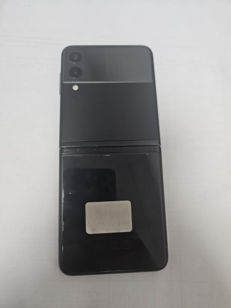 Купить Samsung Galaxy Z Flip 3 5G 8/256GB (F711B) в Иркутск за 4700 руб.