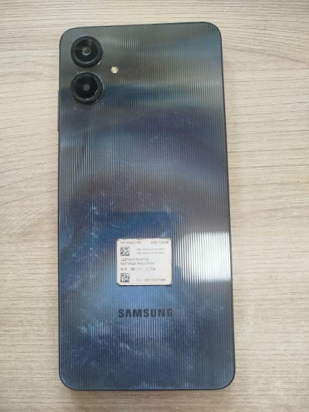 Купить Samsung Galaxy A06 6/128GB (A065F) Duos в Шелехов за 6550 руб.